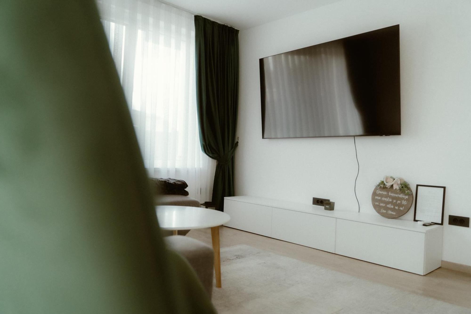 Casa Abiiani Hotel Oradea Buitenkant foto